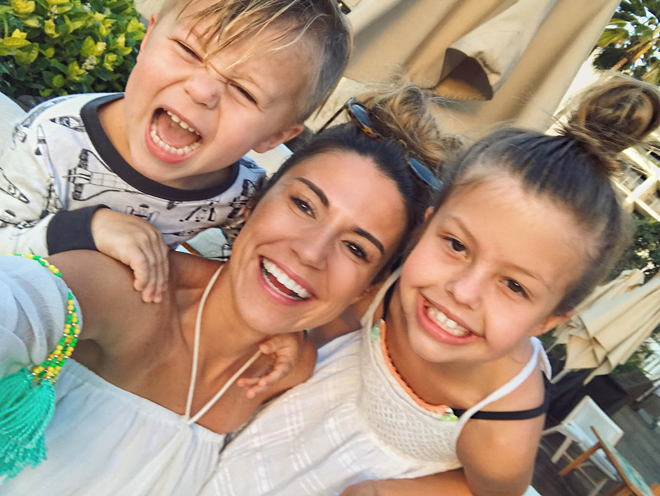 hello fashion blog family