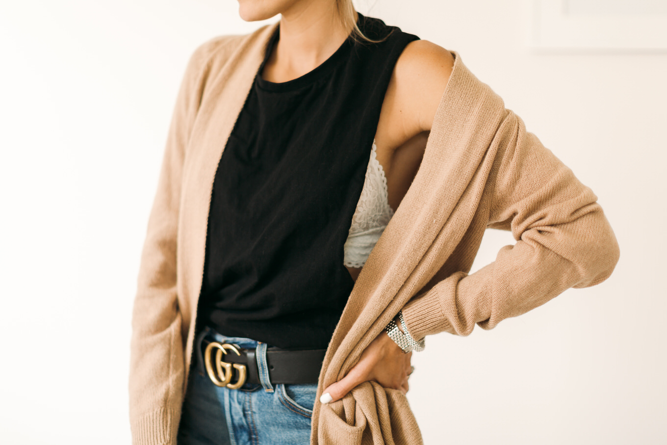 outfits showing your bra